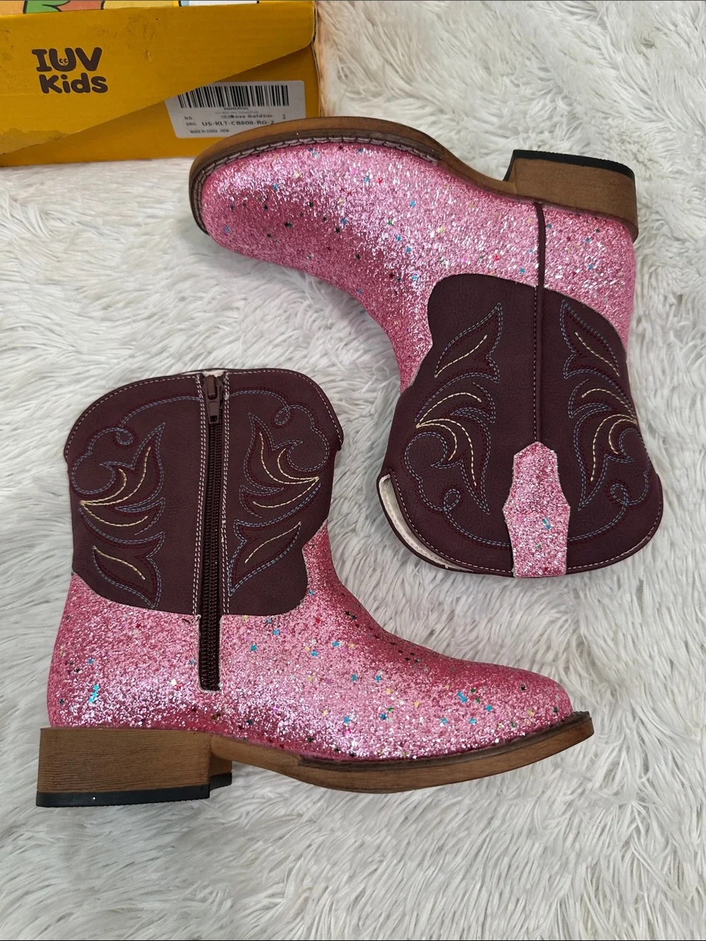 ❤️ NWT IUV Kids Glitter Cowboy Boots